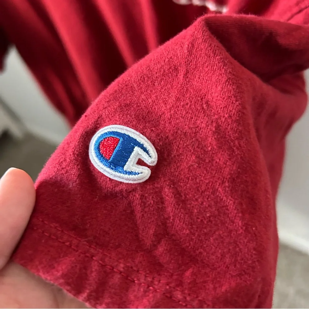🌿 Champion Bold Red Tee - Picture 3 of 5